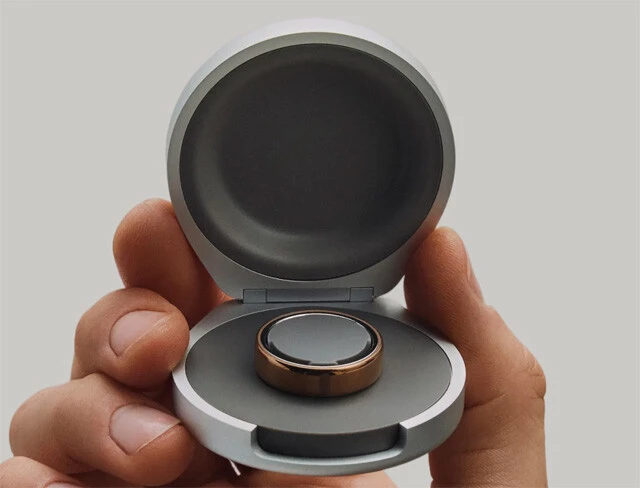アップルウォッチを超える!? 指輪型スマートリング「Oura Ring」ガチ本音レビュー!